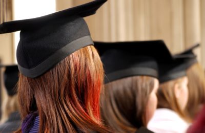 4 Reasons To Get a Graduate-Level Business Degree